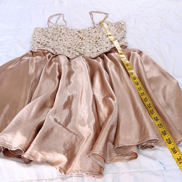 VINTAGE Speed Fashion Embroidered Formal Vest Dress, Boho, Satin, Cream, Medium - Picture 10 of 13